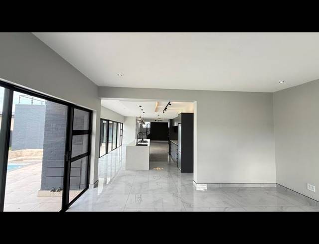 4 BEDROOM HOUSE FOR SALE IN FOUNTAINBROOK ESTATE